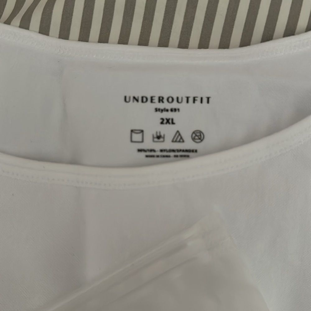 Underoutfit Shaping Tank/Cami - Picture 2 of 3